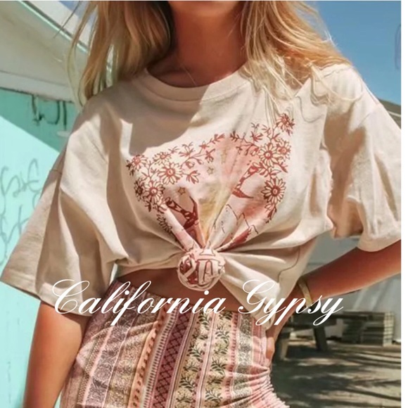 Daisy Valley Sunshine & Happiness Tee - Picture 3 of 13